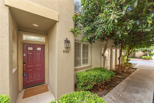 905 Somerville, Irvine, CA, 92620-0261 | Card Image