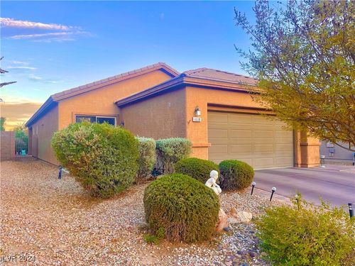 4036 Shetland Pony Street, Las Vegas, NV, 89122 | Card Image