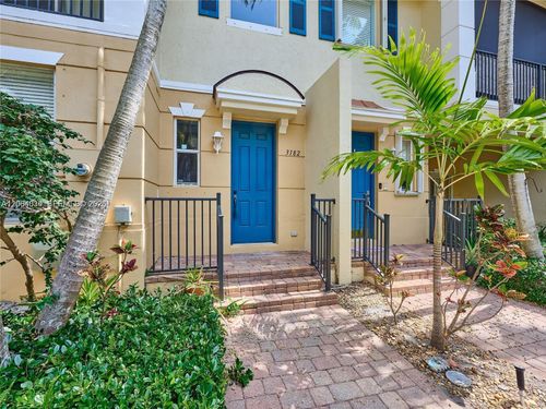 3182 N Greenleaf Cir, Boynton Beach, FL, 33426-8664 | Card Image