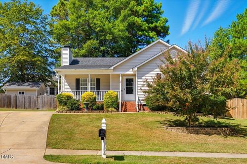 1008 S Fieldhaven Dr, Fuquay Varina, NC, 27526-6888 | Card Image