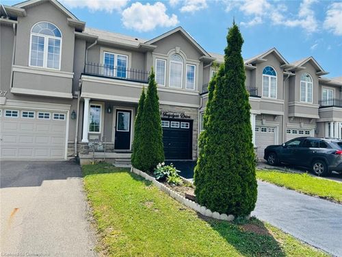 29 Trafalgar Dr, Stoney Creek, ON, L8J0E2 | Card Image