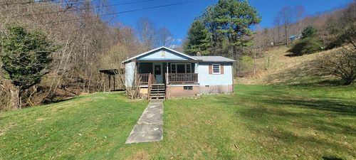 127 Wildflower Hl, Clintwood, VA, 24228-6936 | Card Image