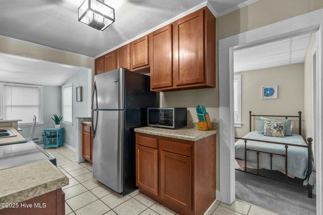 409 Monroe Ave, Home with 7 bedrooms, 3 bathrooms and null parking in Carolina Beach NC | Image 27