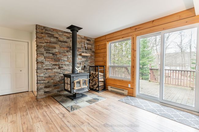 1071 Crabbe Lane, House other with 2 bedrooms, 1 bathrooms and 8 parking in Haliburton ON | Image 19