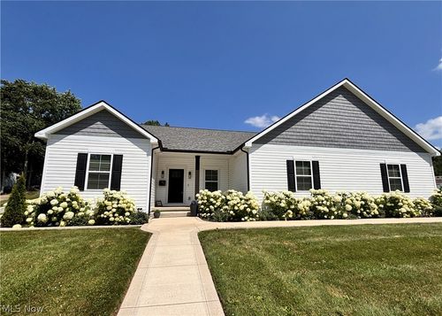 614 N 11th St, Cambridge, OH, 43725-1908 | Card Image