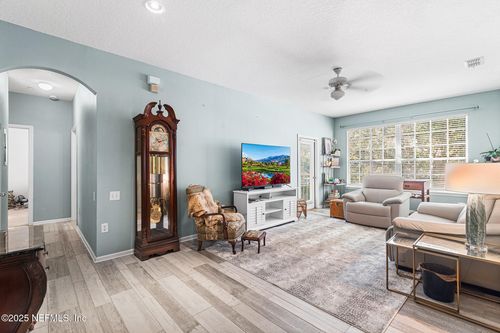 925-10550 Baymeadows Rd, Jacksonville, FL, 32256-4518 | Card Image