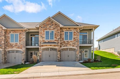 c-2887 Blue Sage Dr, Coralville, IA, 52241-0017 | Card Image