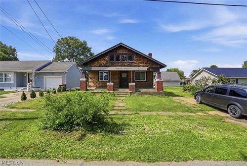 112 4th St, Frazeysburg, OH, 43822-9753 | Card Image