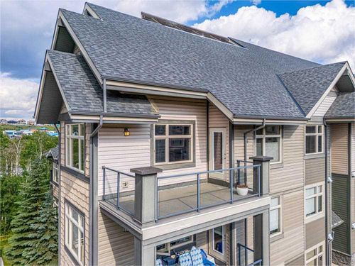 403-35 Aspenmont Heights Sw, Calgary, AB, T3H0E5 | Card Image