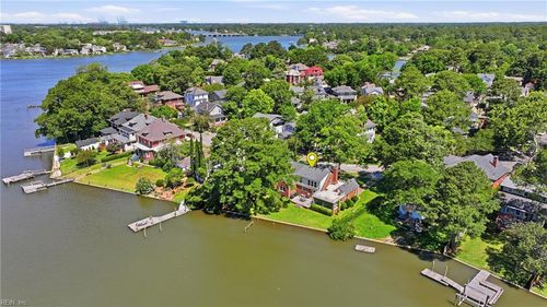 1433 Huntington Cres, Norfolk, VA, 23509-1214 | Card Image