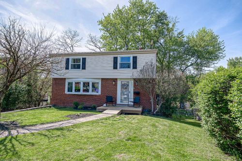 5061 Bahama Dr, Pittsburgh, PA, 15239-2148 | Card Image