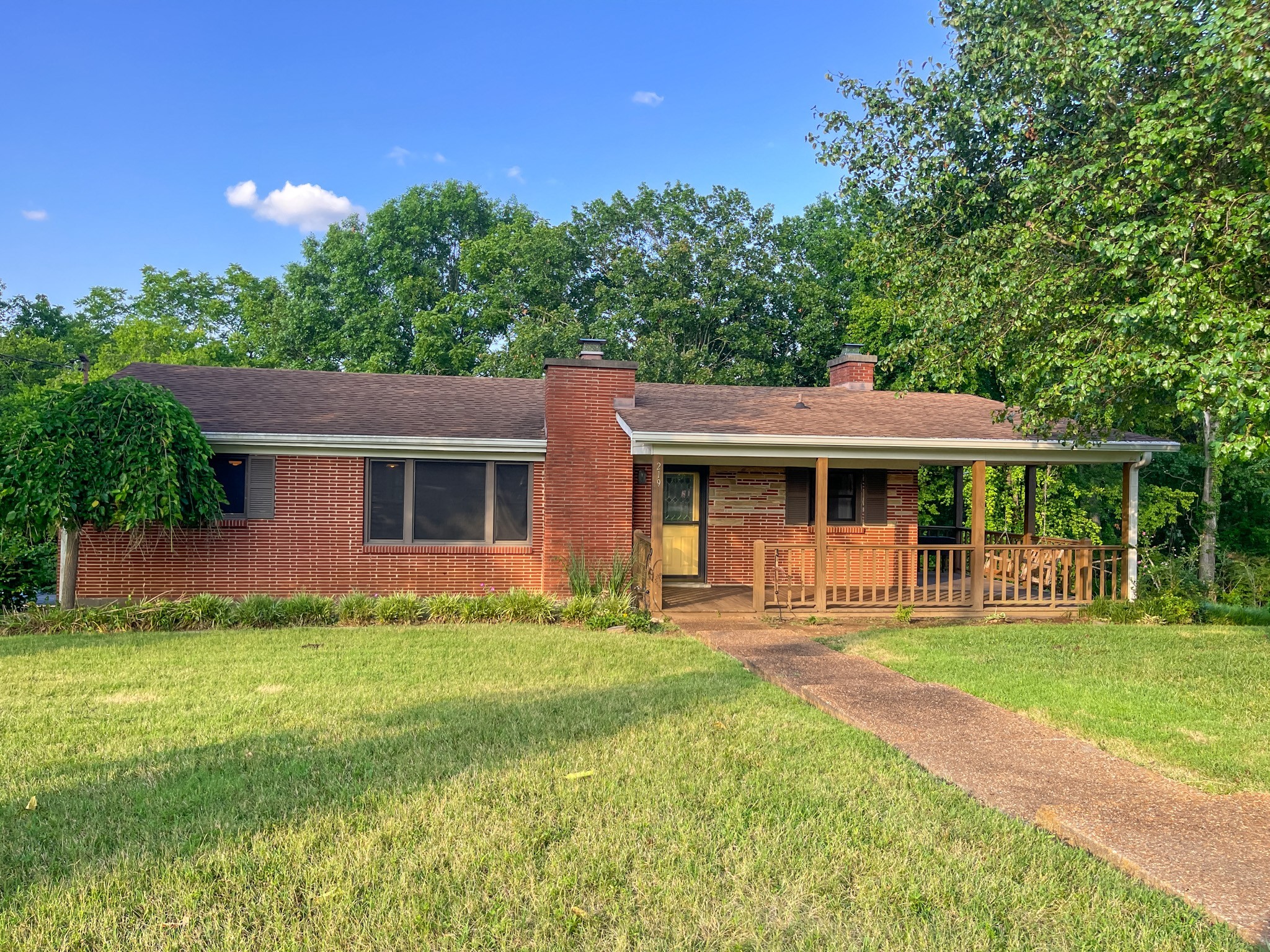 Pear Orchard Dr, Goodlettsville, TN 37072