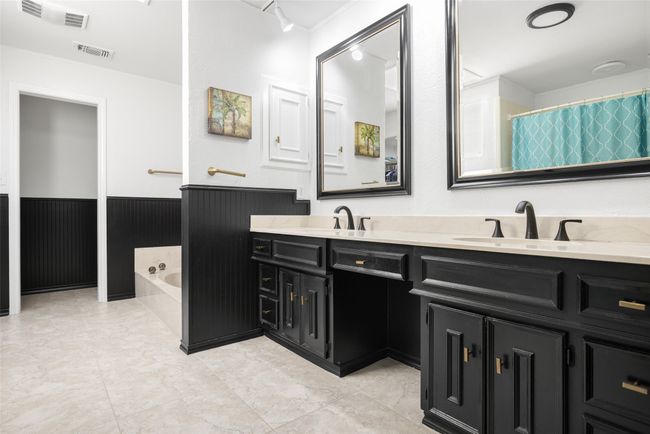2562 Primrose Dr, House other with 3 bedrooms, 3 bathrooms and null parking in Richardson TX | Image 23