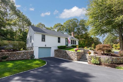 6 Moon Compass Ln, Sandwich, MA, 02563-2765 | Card Image