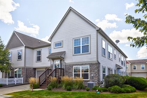 unit-104-210 80th St, West Des Moines, IA, 50266-2683 | Card Image