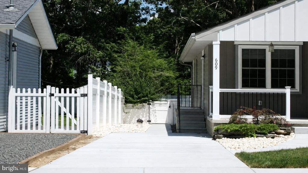 Residential in SOMERS POINT 4