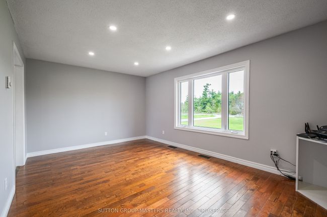 3758 Mcconnell Rd, House other with 5 bedrooms, 3 bathrooms and 12 parking in South Frontenac ON | Image 19