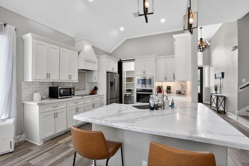 13302 Enchanted Way Dr, Montgomery, TX, 77356-5211 | Card Image