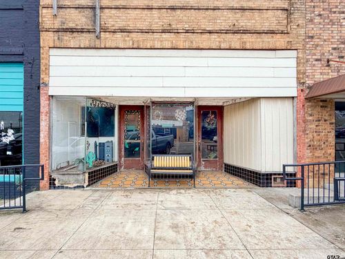 126 W Duval St, Troup, TX, 75789-2036 | Card Image