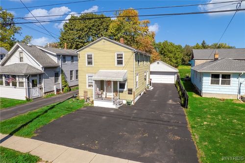 57 Saint John St, Lancaster, NY, 14086-2028 | Card Image