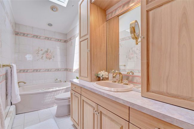 Full bath | Image 12