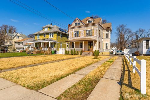 150 W 5th Ave, Roselle, NJ, 07203-1903 | Card Image