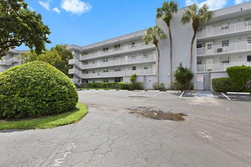 apt-4b-112 Royal Park Dr, Oakland Park, FL, 33309-6531 | Card Image