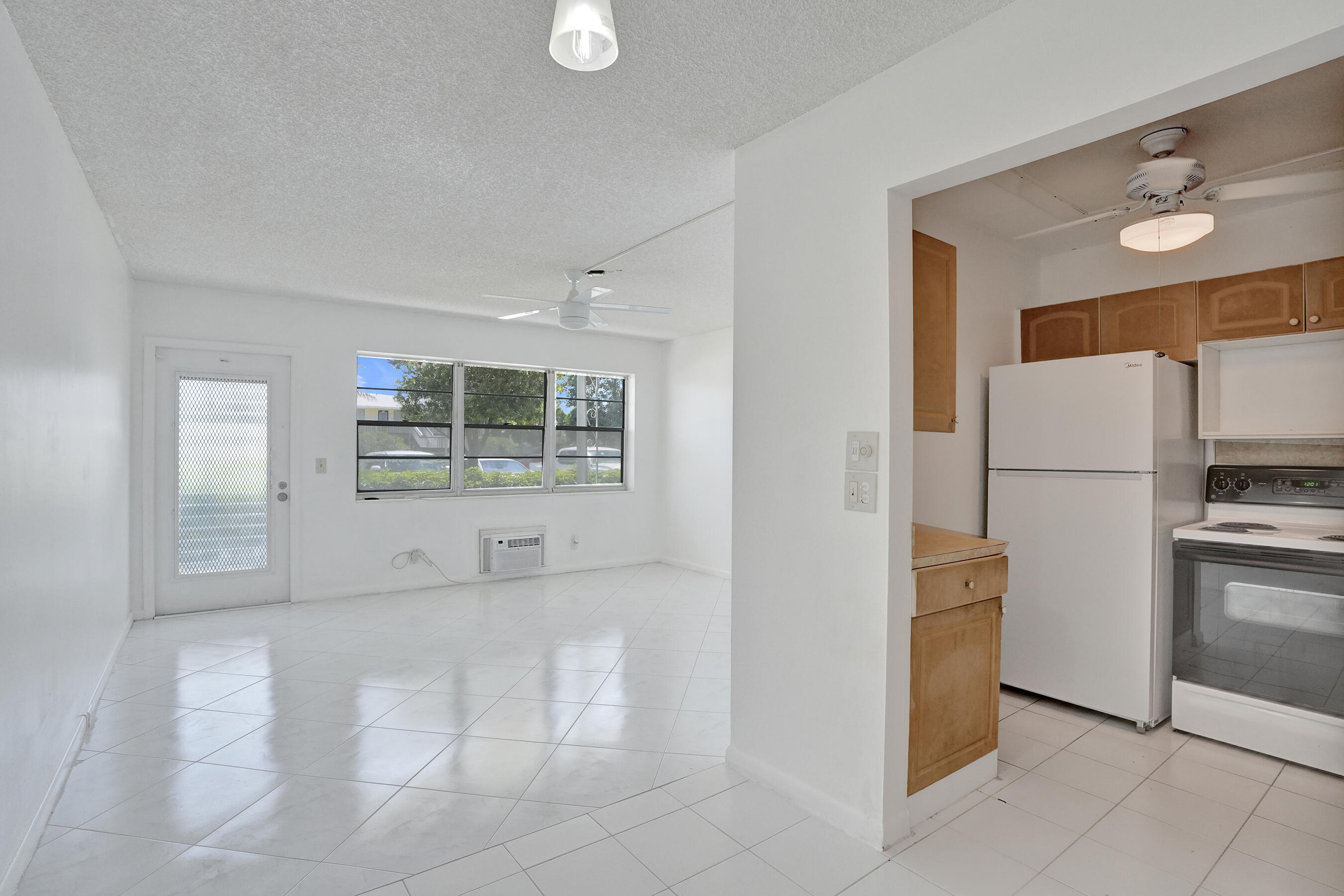 Residential in Deerfield Beach 4