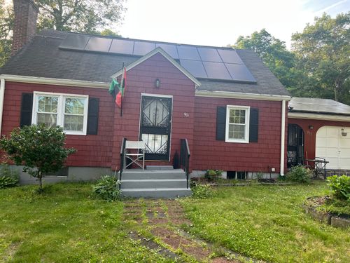 911 Matianuck Ave, Windsor, CT, 06095-3220 | Card Image