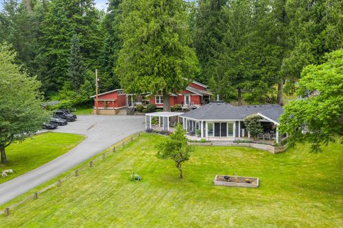 34215 Ferndale Ave, Mission, BC, V2V7G2 | Card Image