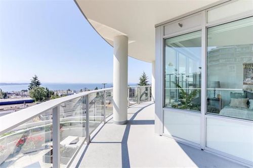 407-1441 Johnston Rd, White Rock, BC, V4B3Z4 | Card Image