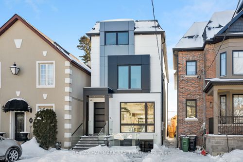 15 Cruikshank Ave, Toronto, ON, M4K1S6 | Card Image