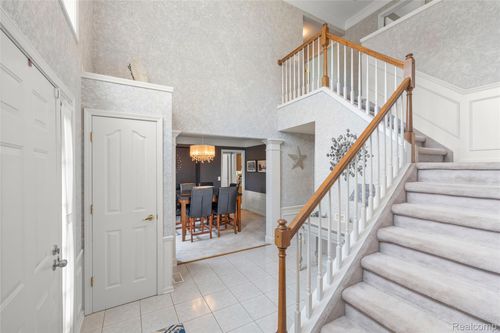 703 Sandalwood Ct, Canton, MI, 48188-3033 | Card Image