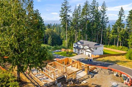 6237 179th Pl Se, Bellevue, WA, 98006-5051 | Card Image