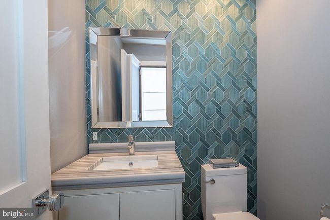 375 Colket Ln, House other with 5 bedrooms, 3 bathrooms and null parking in WAYNE PA | Image 31