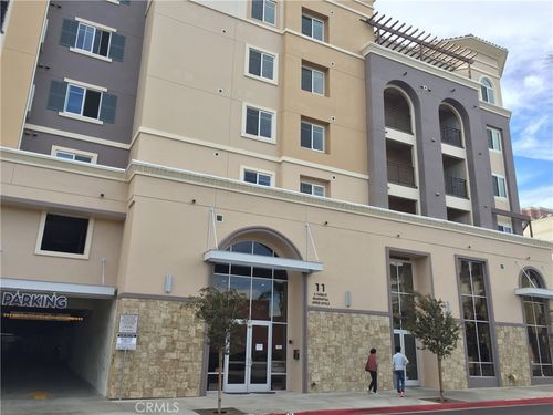 unit-216-11 S 3rd St, Alhambra, CA, 91801-6236 | Card Image