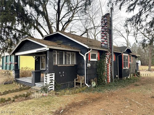 174 Killian Rd, Coventry Township, OH, 44319-2437 | Card Image