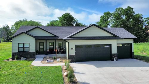 215 Blue Spruce Drive, New Hartford, IA, 50660 | Card Image