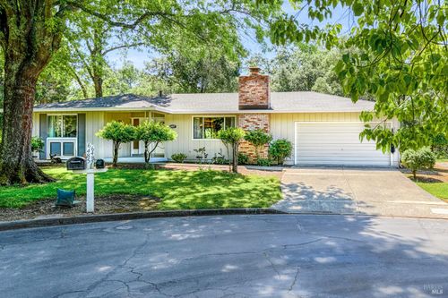 6487 Meadowridge Court, Santa Rosa, CA, 95409 | Card Image