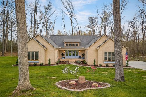 753 Vintage Dr, Baxter, TN, 38544-0619 | Card Image