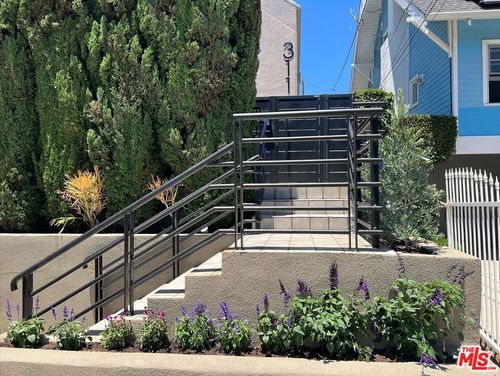 apt-2-311 Hill St, Santa Monica, CA, 90405-4179 | Card Image