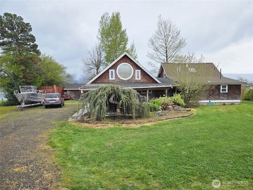 20 E Sunny Sands Rd, Cathlamet, WA, 98612-9708 | Card Image