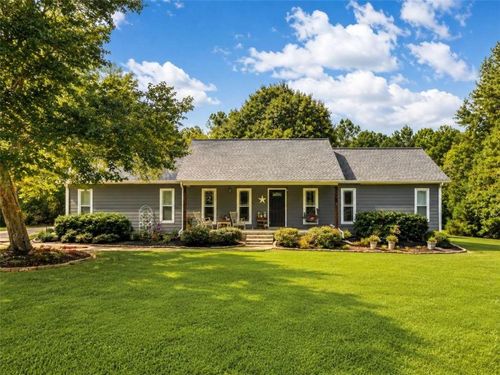 914 Whooping Creek Rd, Carrollton, GA, 30116-8933 | Card Image