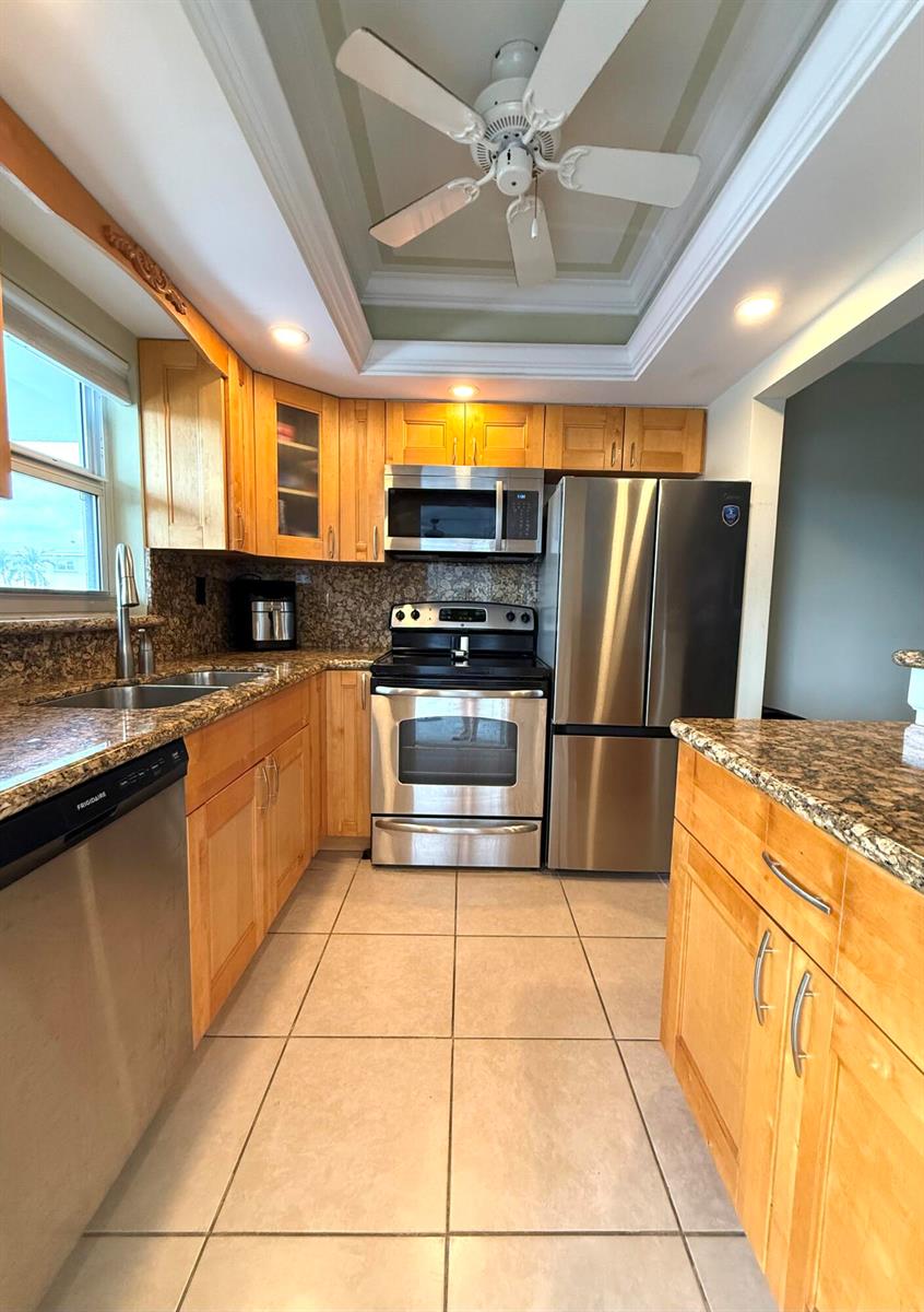 Residential Lease in Pompano Beach 4