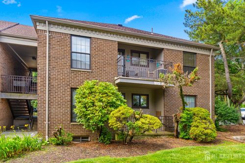 apt-5b-323 Gill Ln, Iselin, NJ, 08830-2820 | Card Image