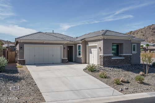 16527 W Valencia Dr, Goodyear, AZ, 85338-1480 | Card Image
