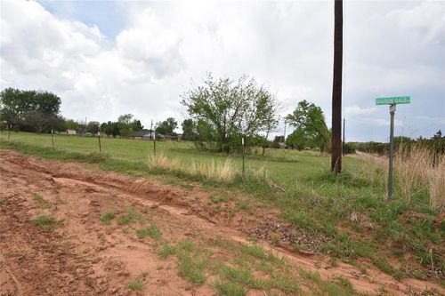 3195 Sharon Gale Dr, Guthrie, OK, 73044-5064 | Card Image