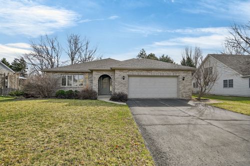 420 Windsor Dr, Oswego, IL, 60543-9202 | Card Image