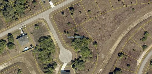 303 Ryan Ct, Labelle, FL, 33935 | Card Image