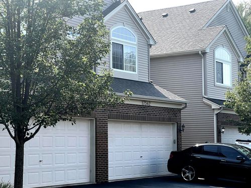 17542 Gilbert Dr, Lockport, IL, 60441-1114 | Card Image